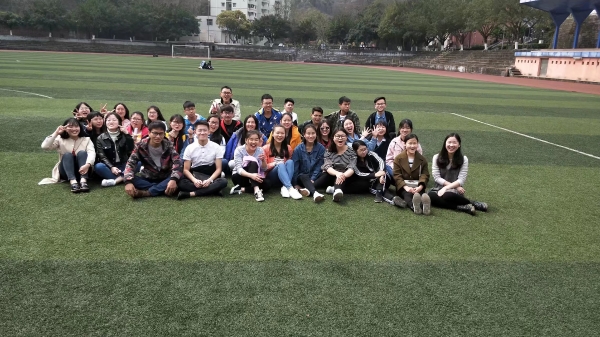 图为志愿者合影.jpeg